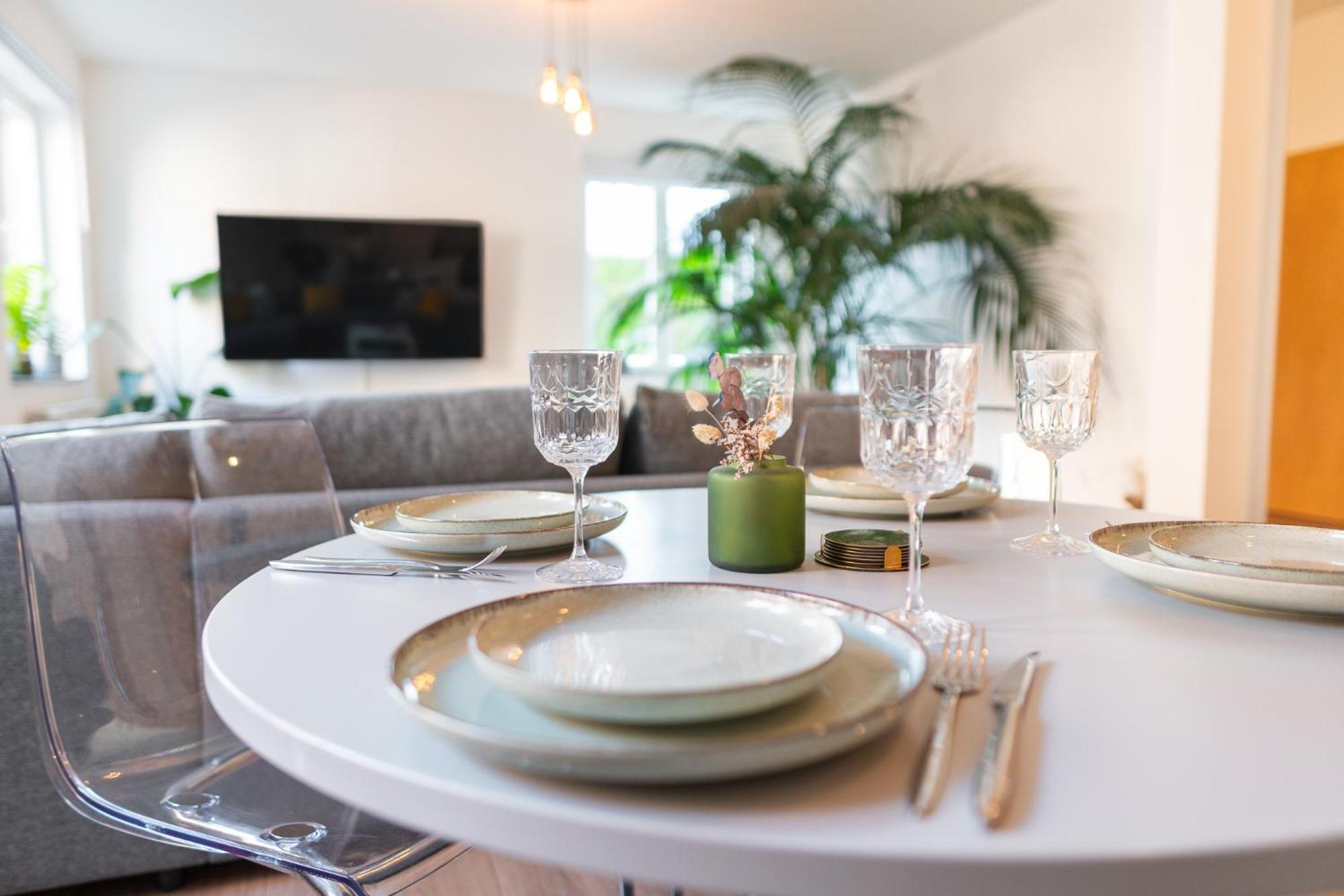 Luxurioeses Apartment, 10Min Innenstadt, Parkplatz إرفورت المظهر الخارجي الصورة