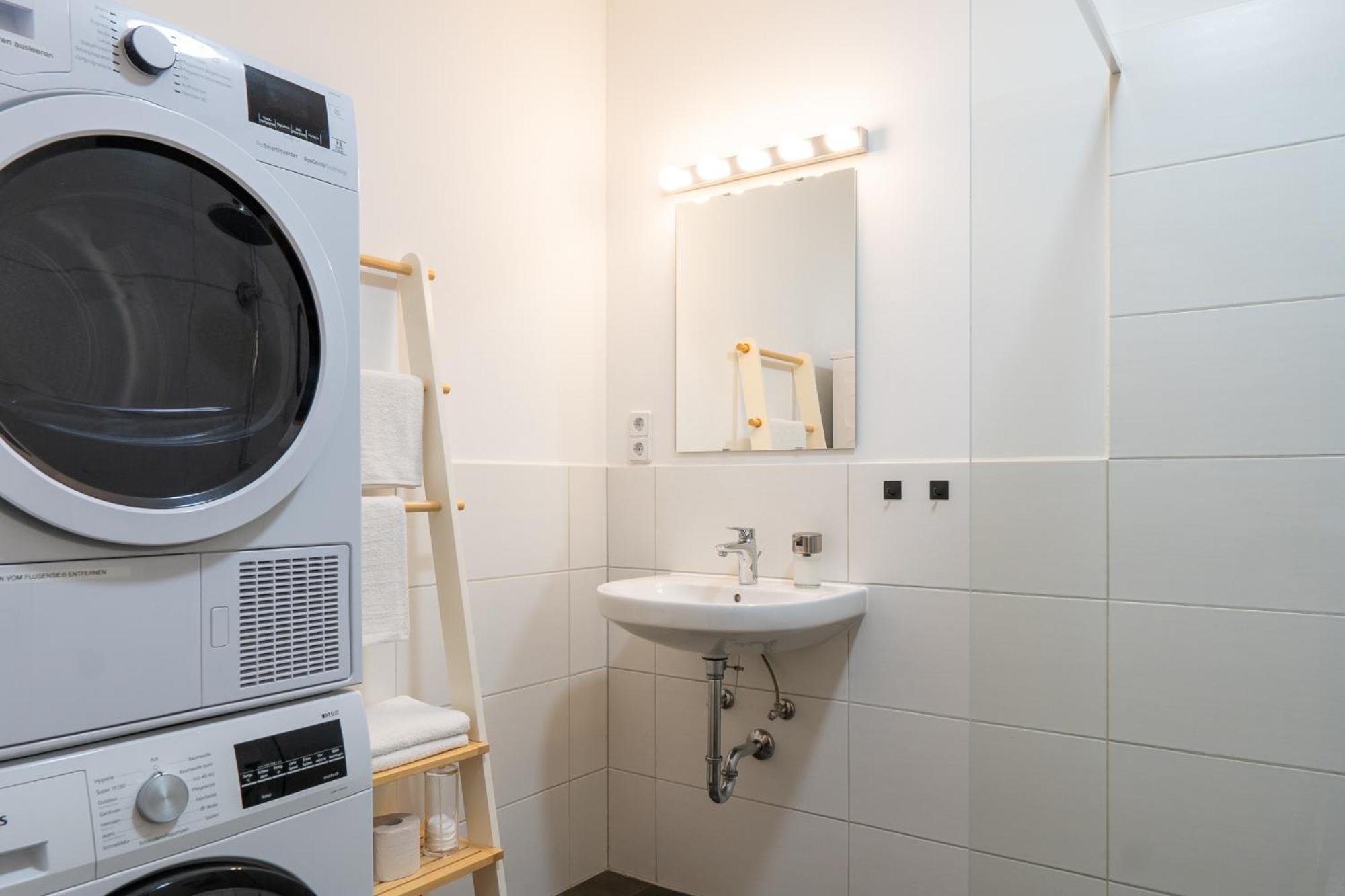 Luxurioeses Apartment, 10Min Innenstadt, Parkplatz إرفورت المظهر الخارجي الصورة